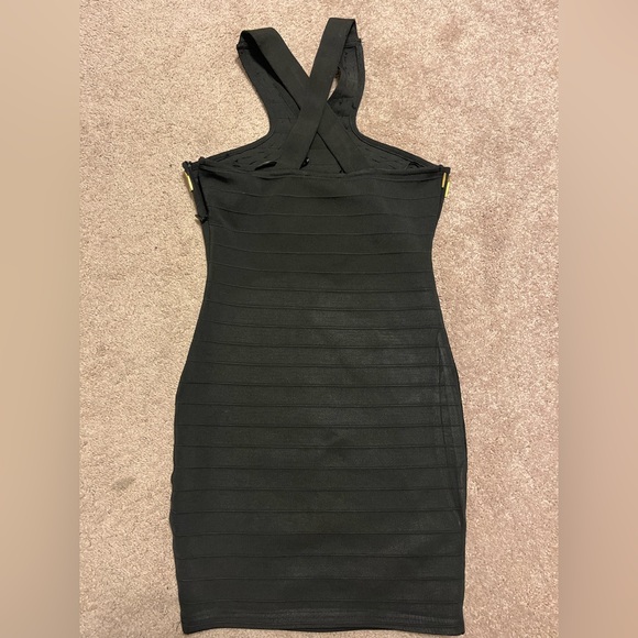 Forever 21 Black and Gold Bodycon dress- WORN ONCE - Picture 3 of 6